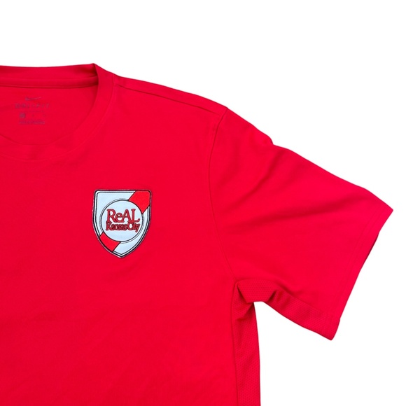 Nike Dri-Fit T-Shirt Top Red Short Sleeve Authentic Size M ReAL Kansas City - Picture 5 of 6